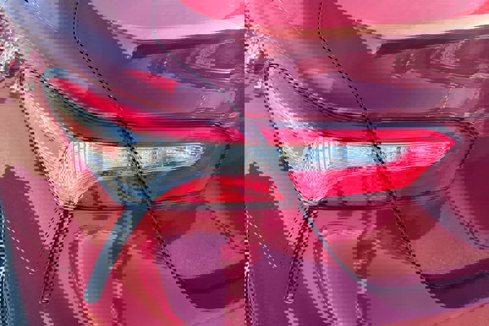 Used 2019 Toyota Camry SE w/ Convenience Package image 20