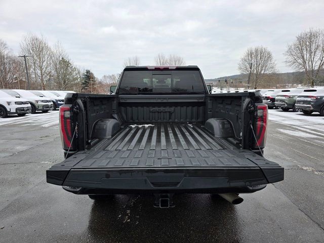 Used 2024 GMC Sierra 2500 AT4 w/ AT4 Preferred Package image 12
