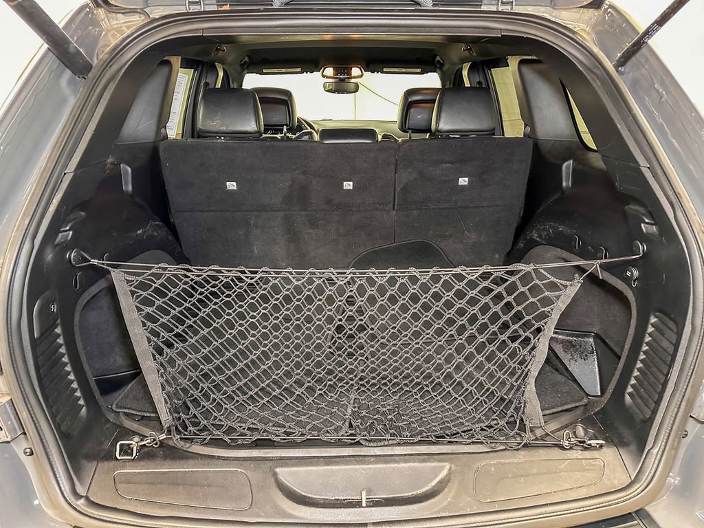 Used 2019 Jeep Grand Cherokee Altitude image 18