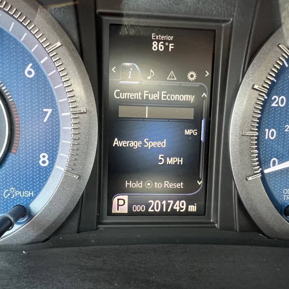 Used 2015 Toyota Sienna XLE FWD image 18