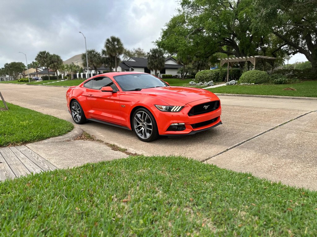 Used 2015 Ford Mustang GT Premium image 3