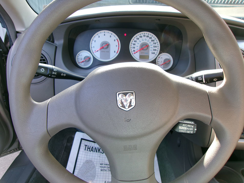 Used 2003 Dodge Stratus SE FWD image 18