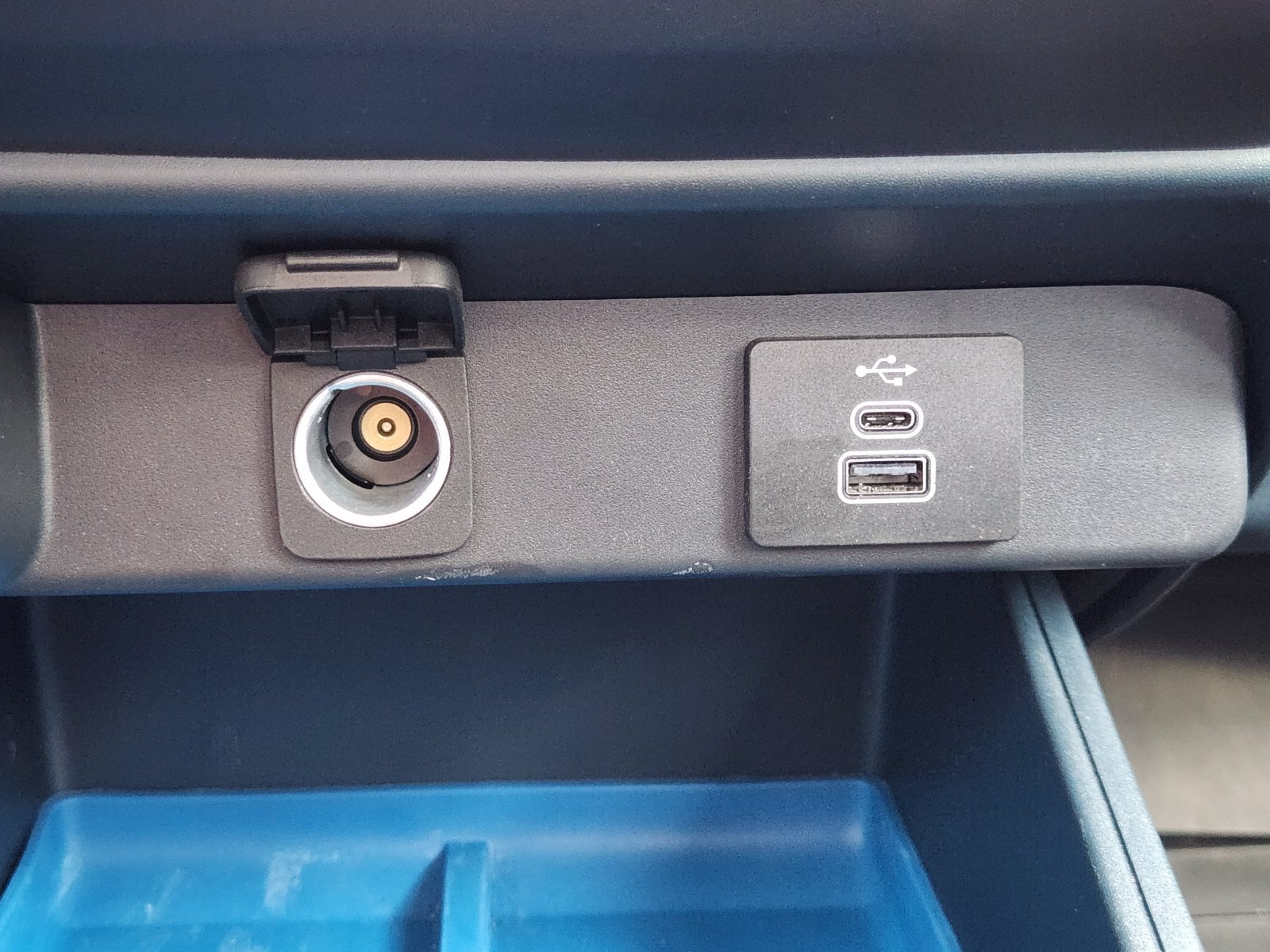 Used 2025 Ford Maverick XLT FWD image 23