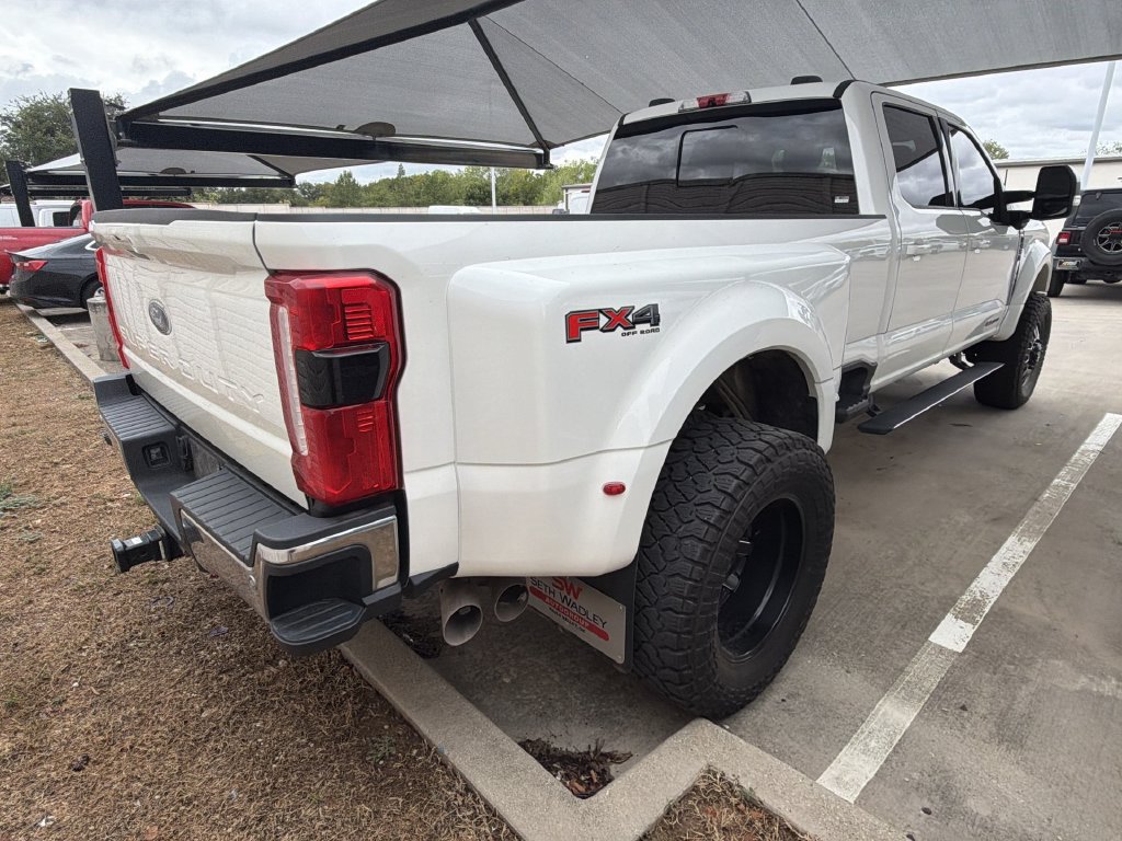 Used 2023 Ford F450 Lariat w/ Lariat Ultimate Package AWD/4WD image 3