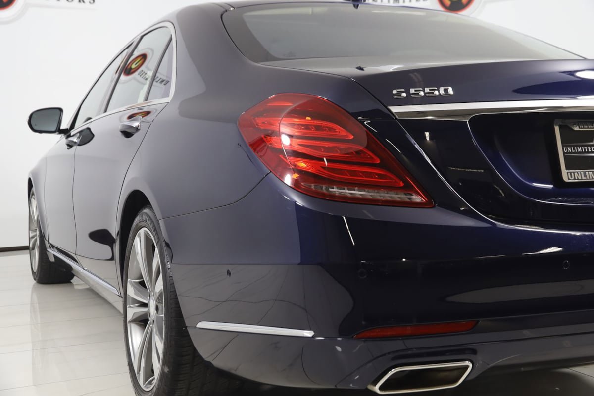 Used 2015 Mercedes-Benz S 550 4MATIC Sedan image 35