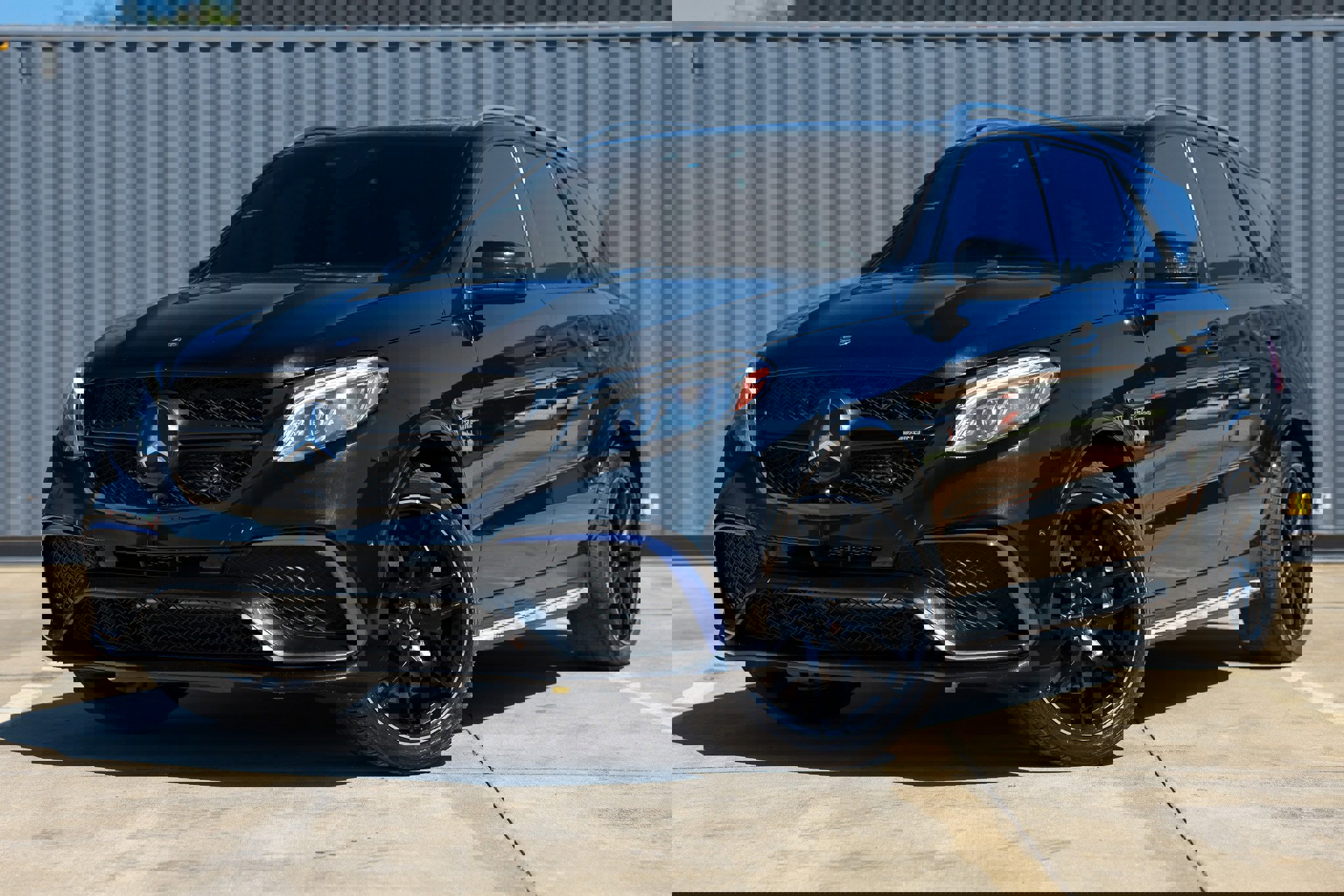 Used 2016 Mercedes-Benz GLE 63 AMG 4MATIC image 1