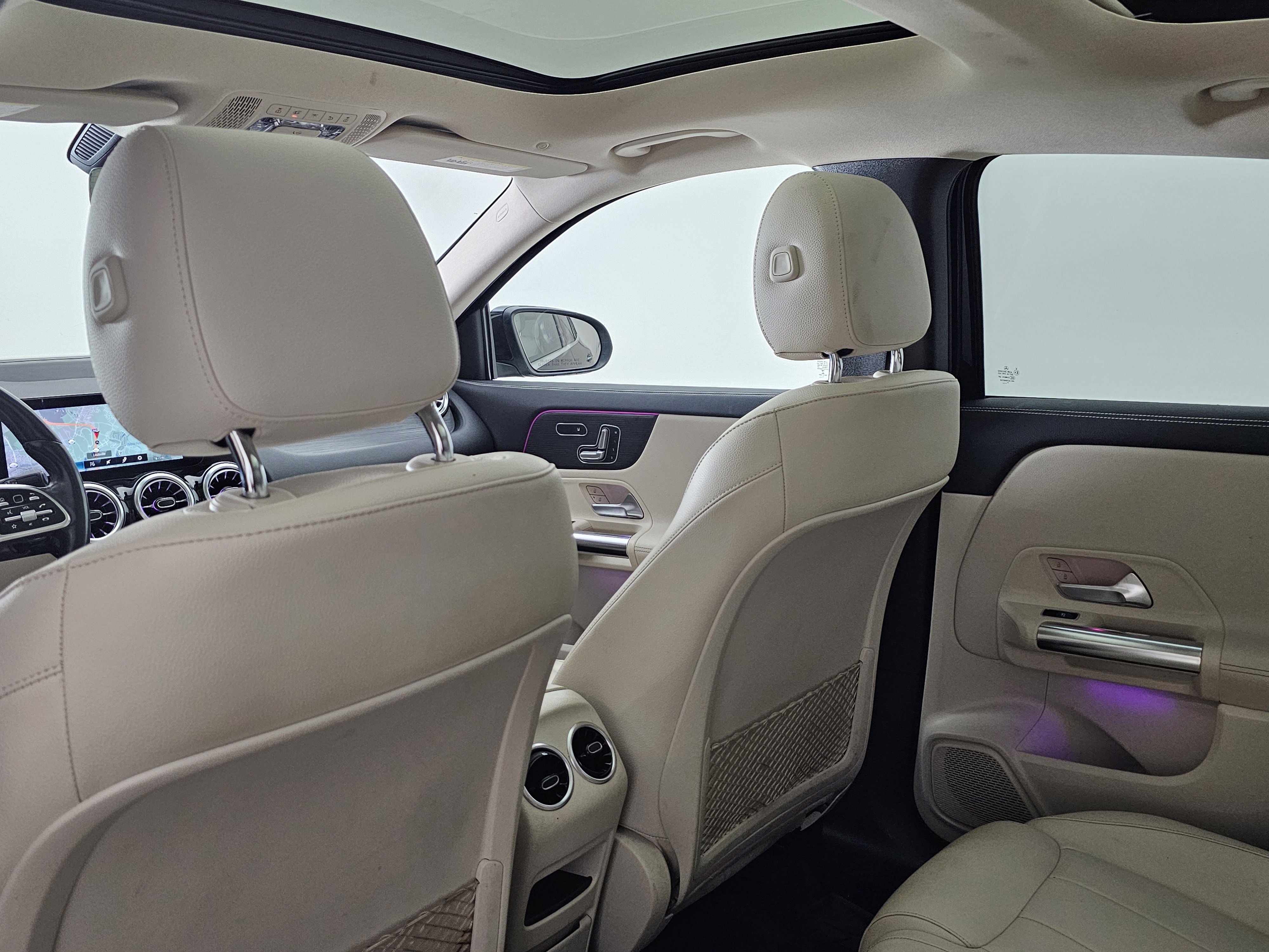 Certified 2022 Mercedes-Benz GLA 250 4MATIC image 23