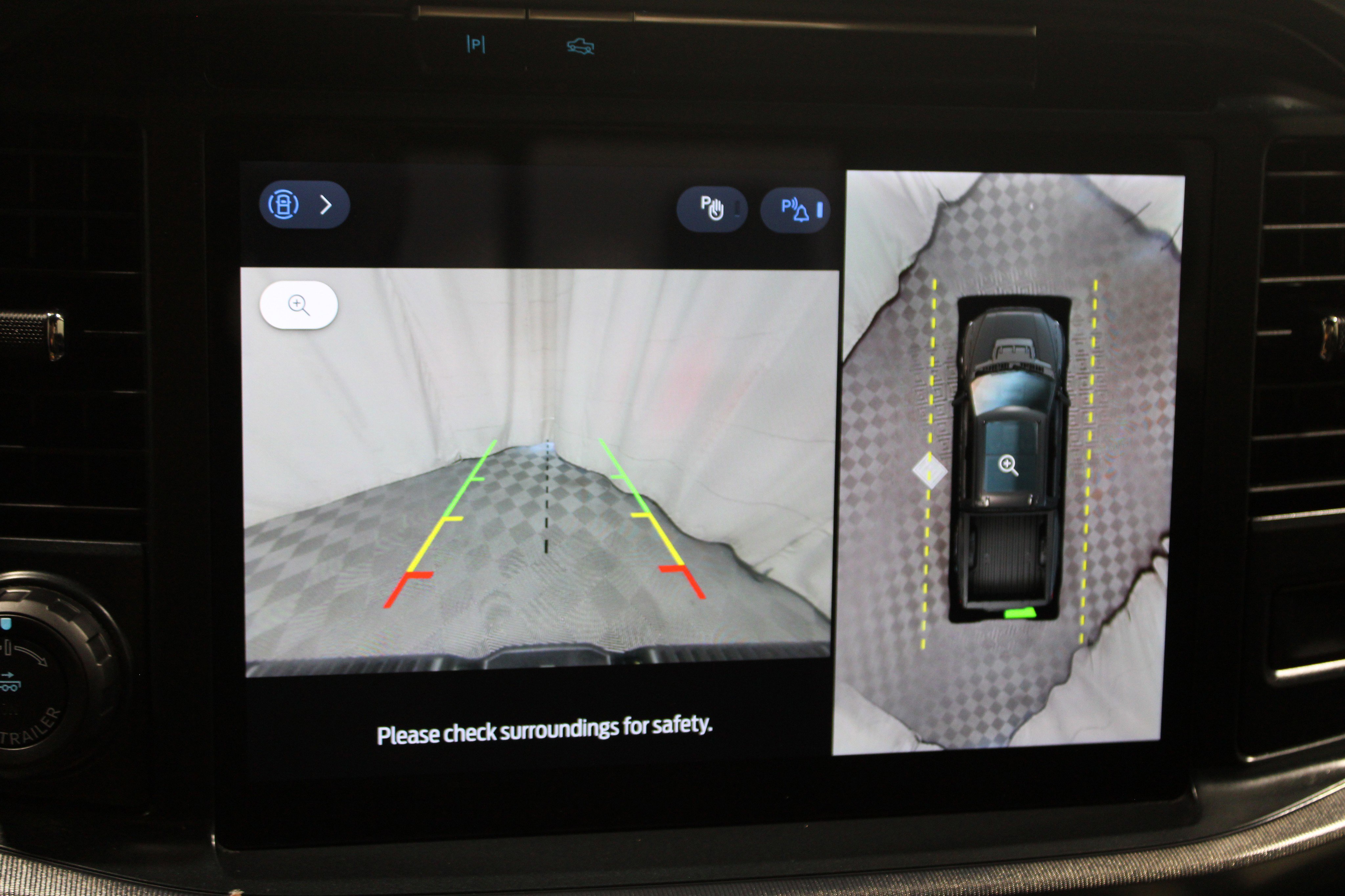 Used 2025 Ford F150 Raptor image 15