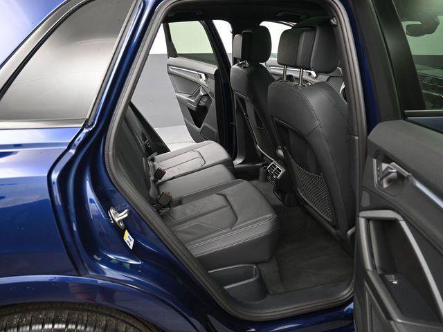 Used 2023 Audi Q3 2.0T Premium Plus image 34