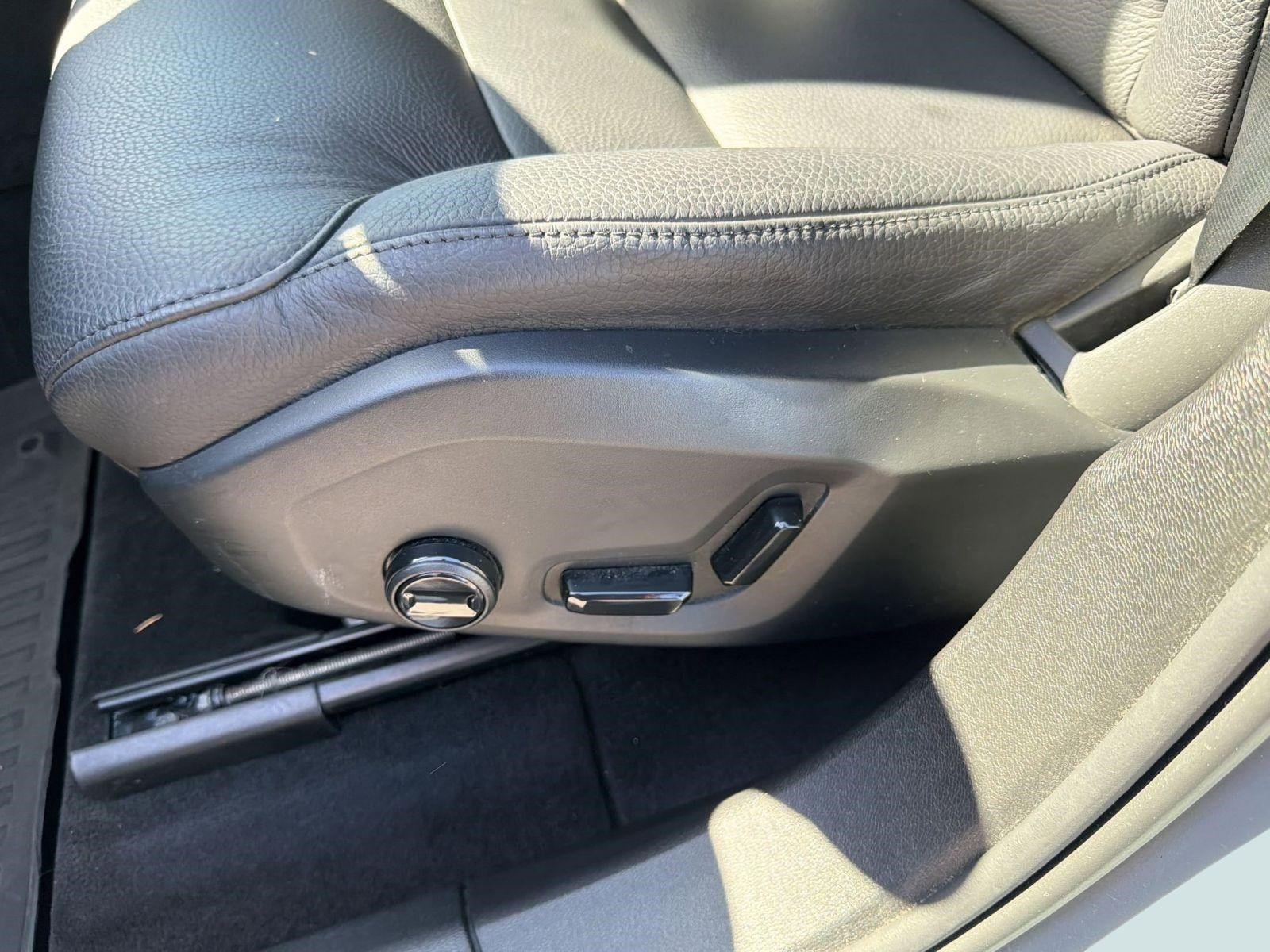 Certified 2024 Volvo XC60 B5 Plus w/ Climate Package image 14