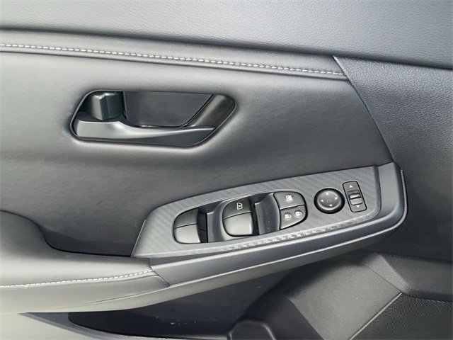 Certified 2025 Nissan Sentra S image 20