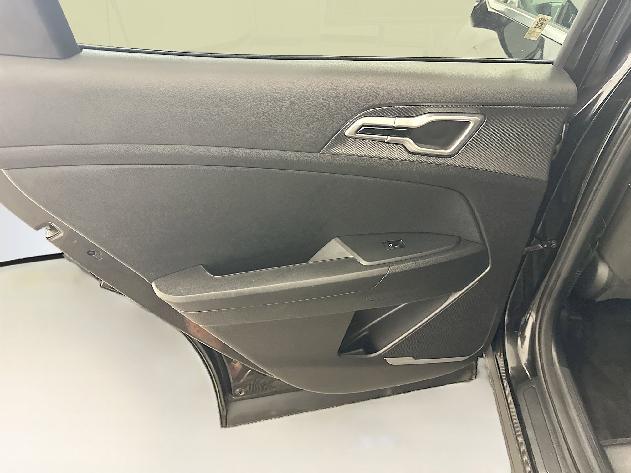 Used 2024 Kia Sportage LX image 26