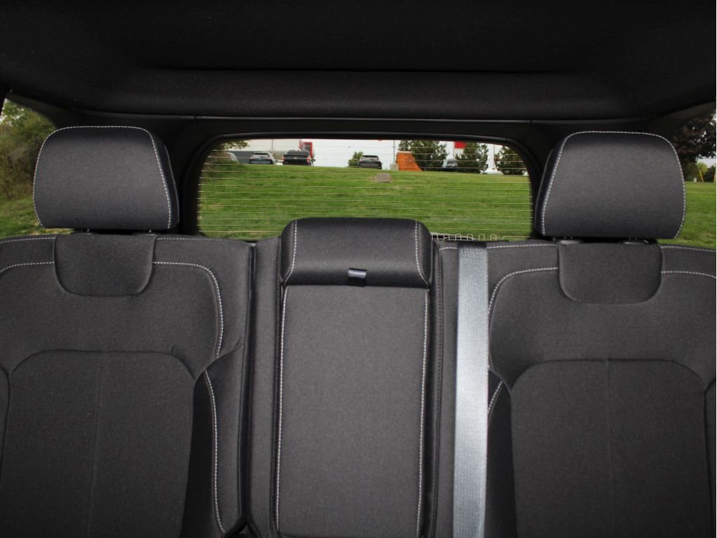 New 2025 Jeep Grand Cherokee Laredo X w/ Luxury Tech Group I image 35