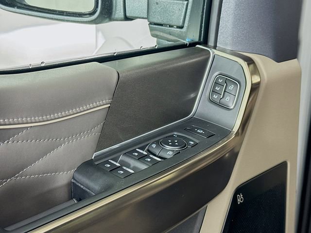 New 2026 Ford F450 Platinum w/ Platinum Plus Package image 18