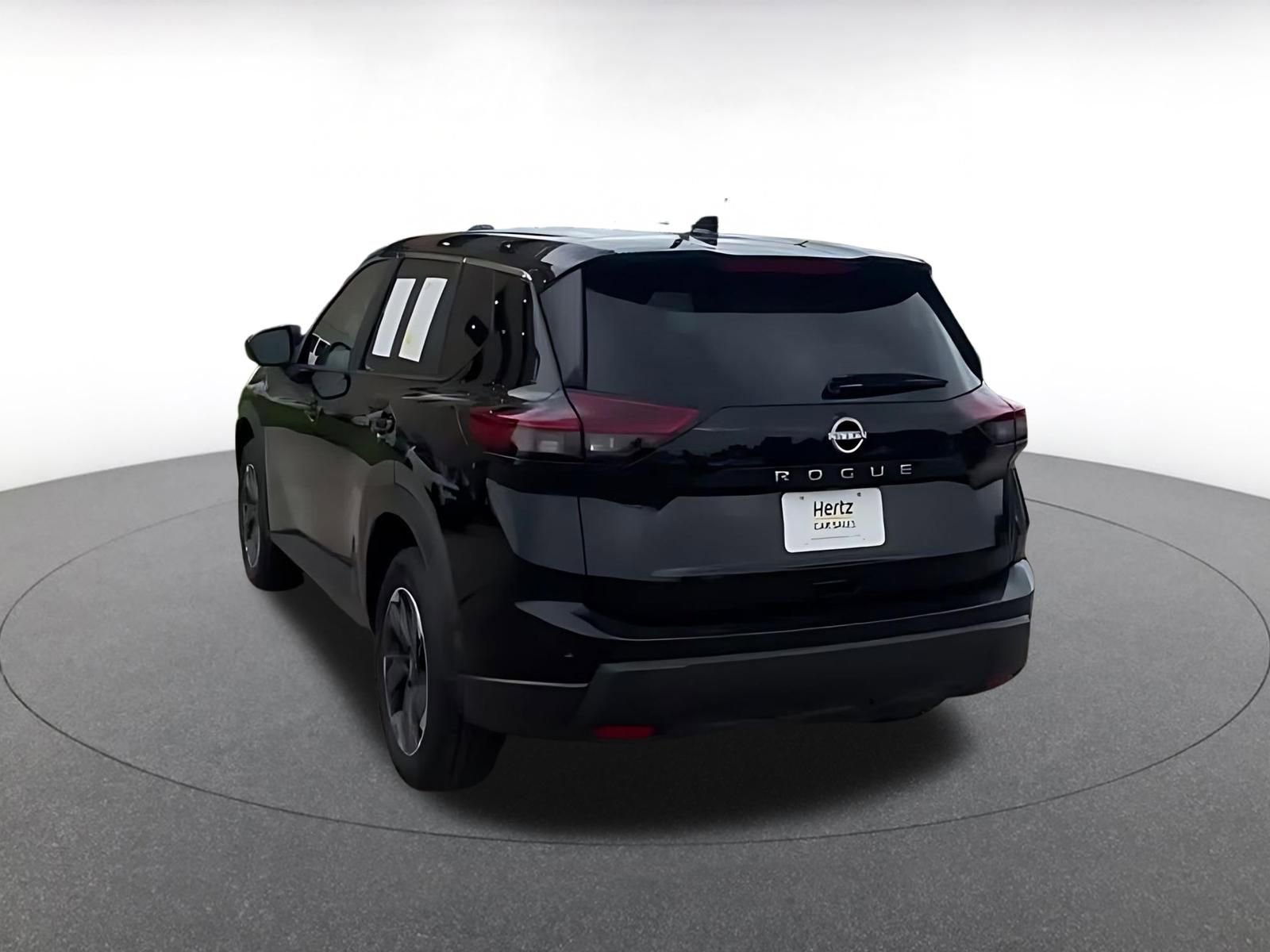 Used 2025 Nissan Rogue SV FWD image 12