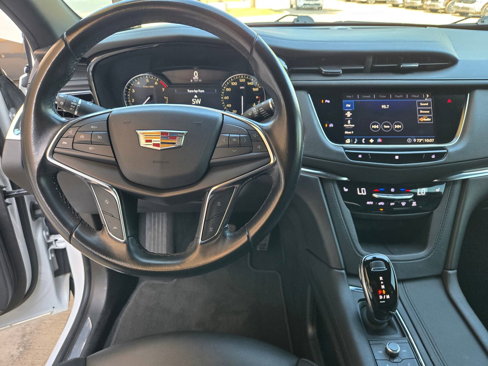 Used 2020 Cadillac XT5 Luxury FWD image 10