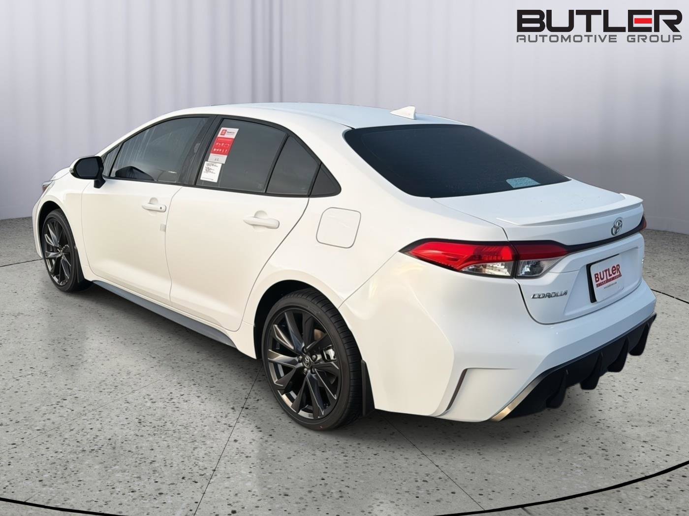 New 2026 Toyota Corolla SE FWD image 4