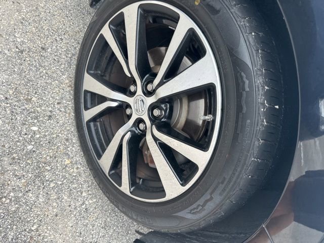 Used 2018 Nissan Maxima Platinum FWD image 18