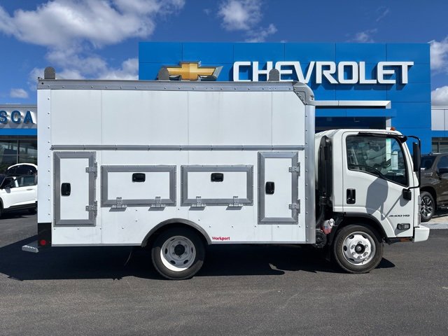 New 2024 Chevrolet Low Cab Forward image 3