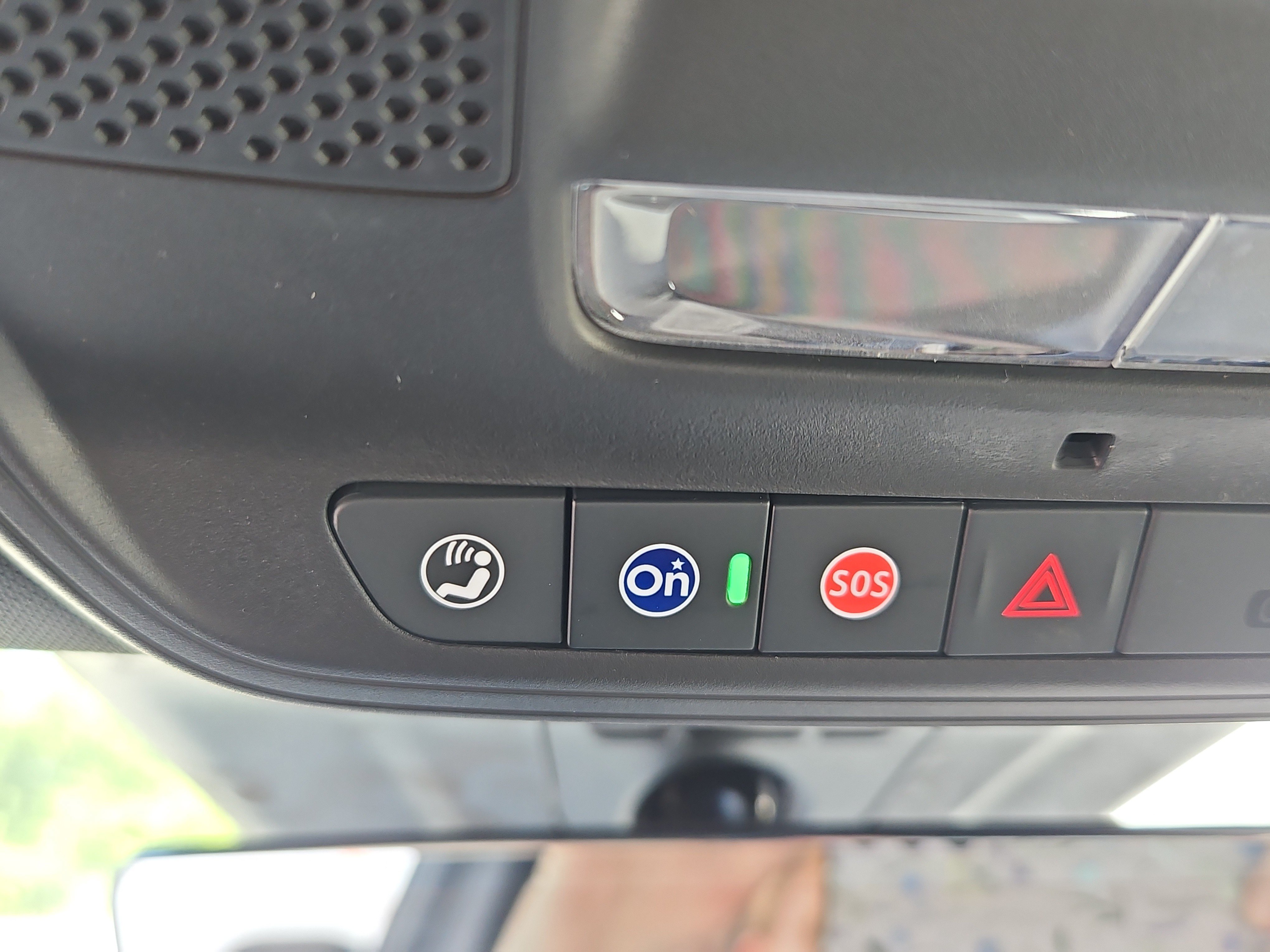 New 2025 Chevrolet Blazer EV AWD Police w/ Remote Keyless Entry Package image 19