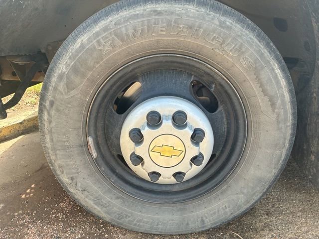 Used 2006 Chevrolet Express 3500 w/ School Bus Package RWD image 10