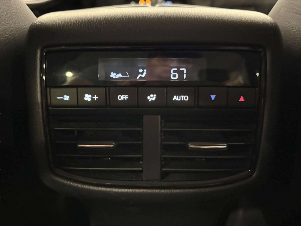 Used 2018 MAZDA CX-9 Touring AWD/4WD image 30