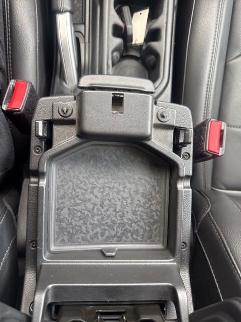 Used 2021 Jeep Wrangler Unlimited Sahara AWD/4WD image 40