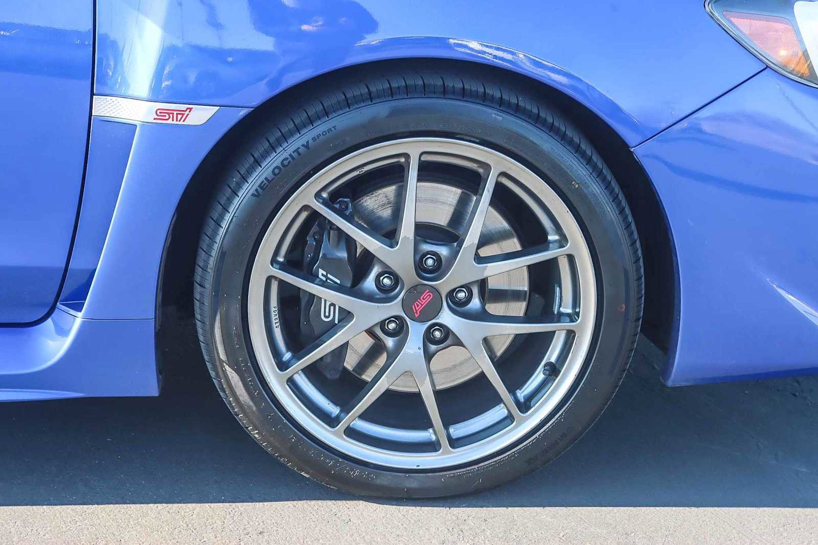 Used 2016 Subaru WRX STI Limited w/ Popular Package #3 image 9