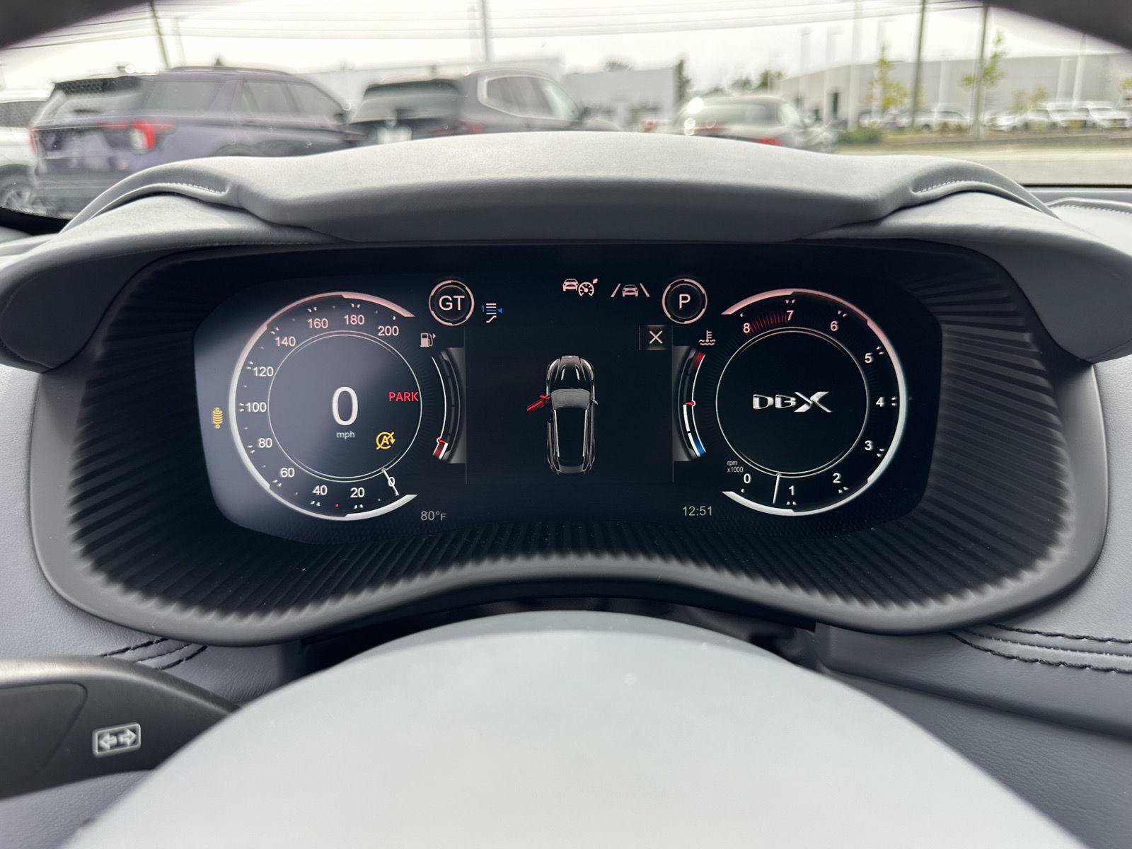 Used 2021 Aston Martin DBX AWD/4WD image 30