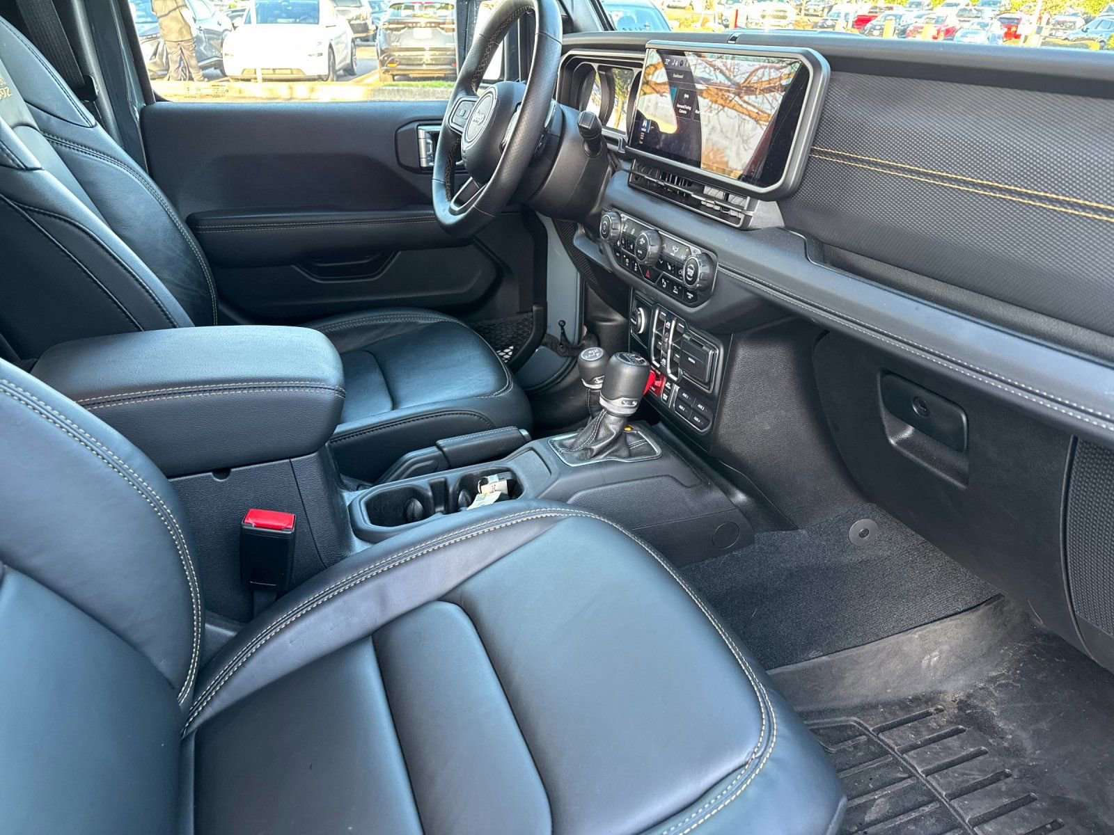Used 2024 Jeep Wrangler Unlimited Rubicon 392 AWD/4WD image 15