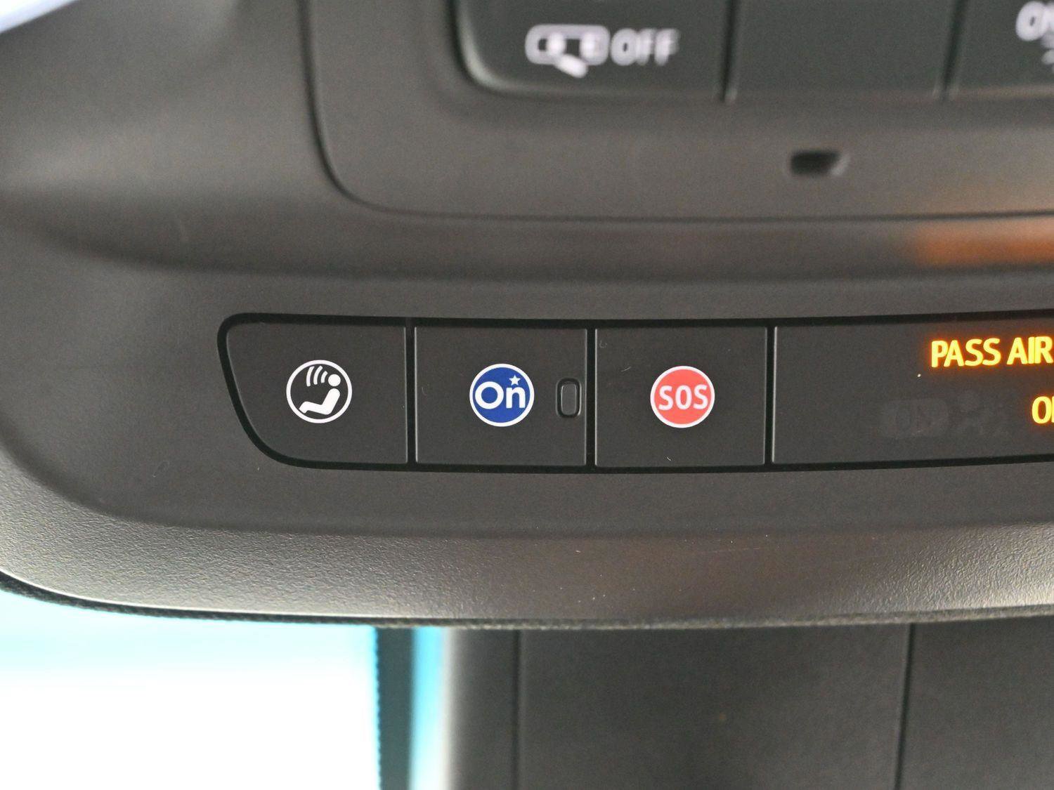 Certified 2022 Cadillac CT4 Luxury w/ Sun And Sound Package image 28