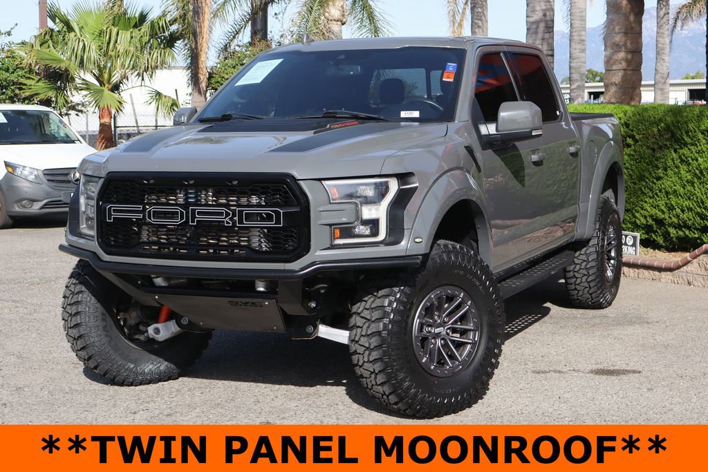 Used 2020 Ford F150 Raptor w/ Equipment Group 802A Luxury image 4