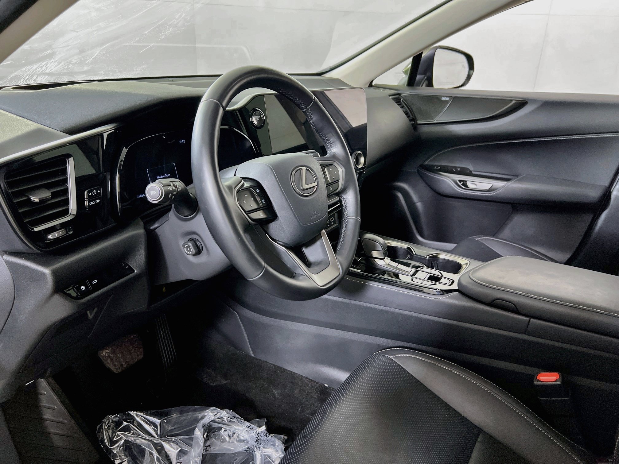 Used 2025 Lexus NX 450h+ AWD w/ Towing Package (2000 Lbs) image 9