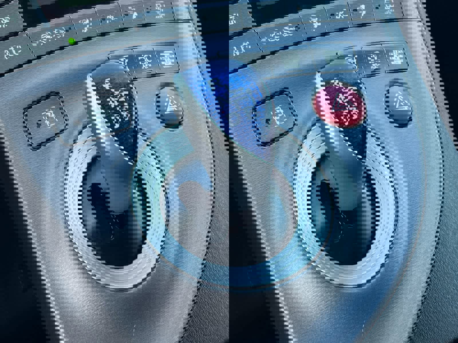 Used 2014 Toyota Prius Two image 21