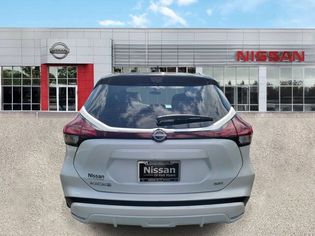 Certified 2023 Nissan Kicks SR w/ SR Premium Package image 6