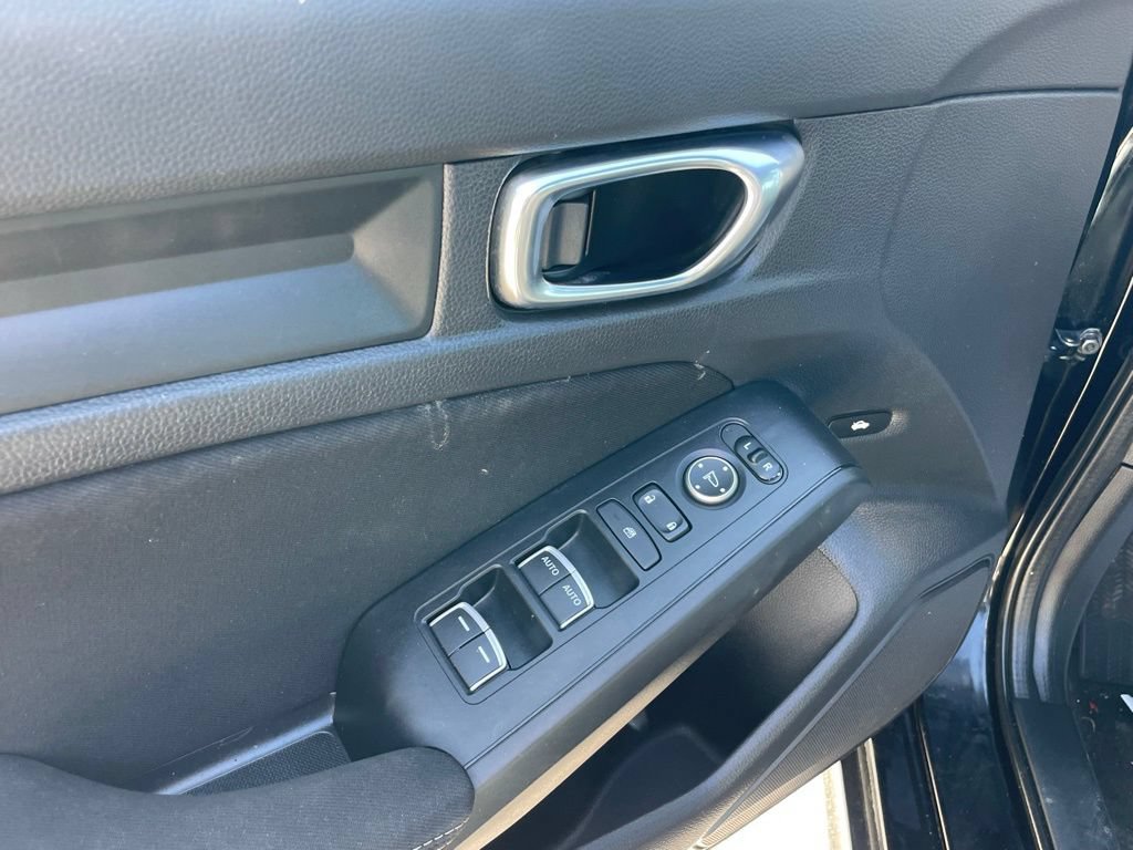 Used 2022 Honda Civic Sport image 11