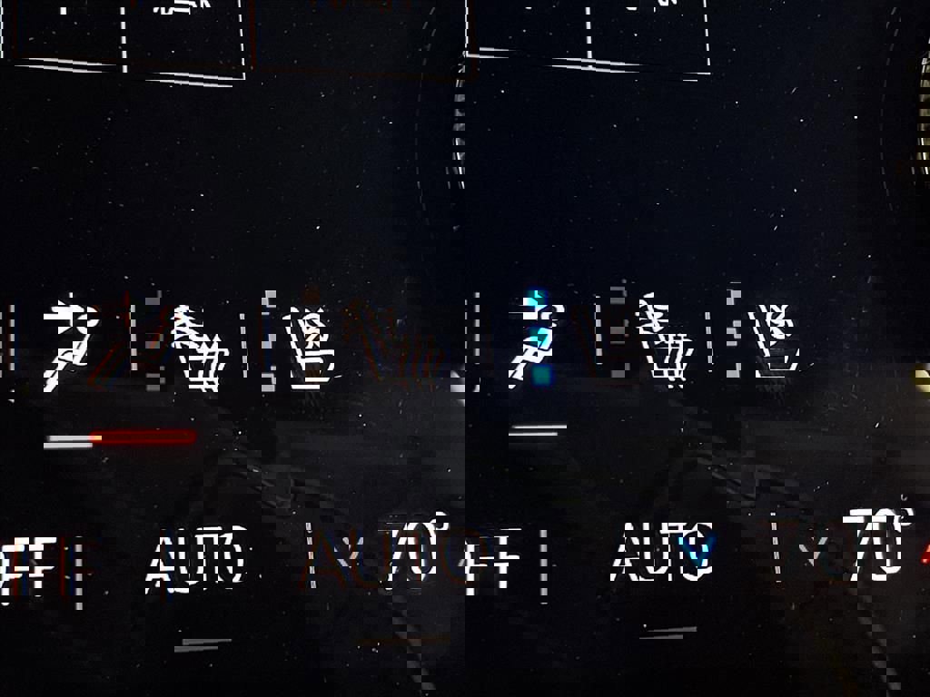 New 2026 GMC Acadia Denali w/ Super Cruise Package image 30