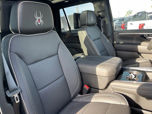 New 2025 Chevrolet Tahoe Premier image 15