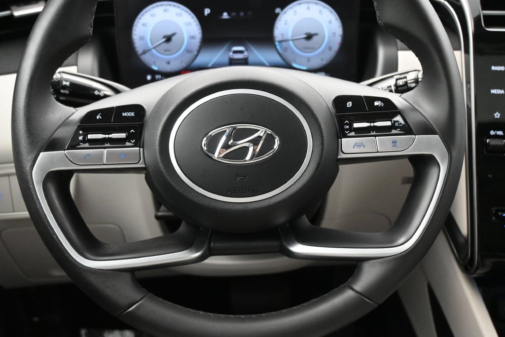 Used 2023 Hyundai Tucson SEL w/ Convenience Package FWD image 6