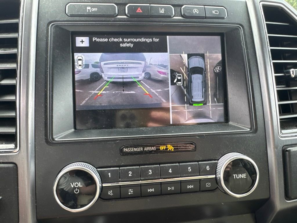 Used 2019 Ford Expedition Max Platinum RWD image 13