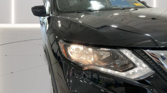 Used 2020 Nissan Rogue SV AWD/4WD image 31