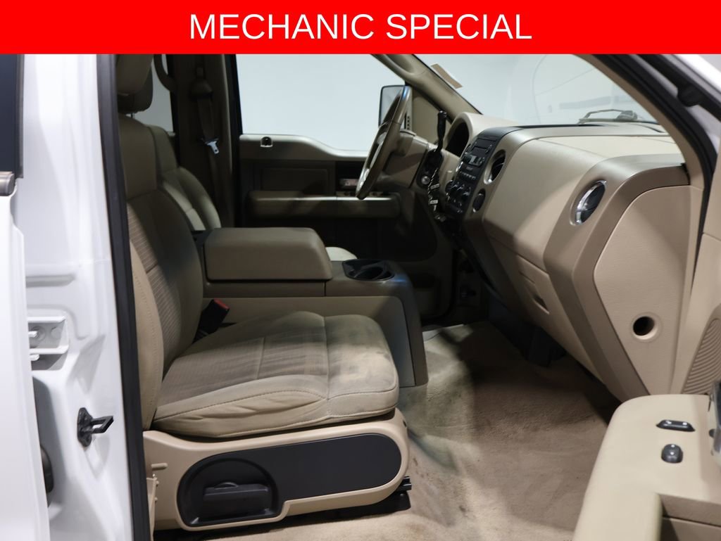 Used 2006 Ford F150 XLT AWD/4WD image 4