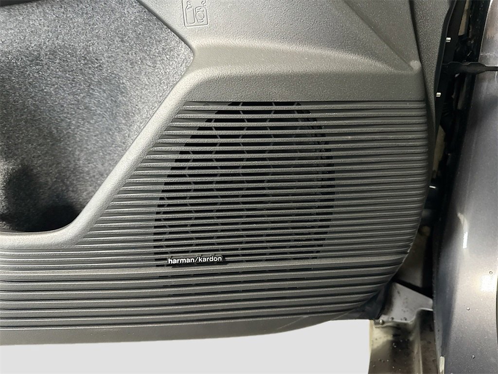 New 2026 Subaru Outback Limited XT image 17