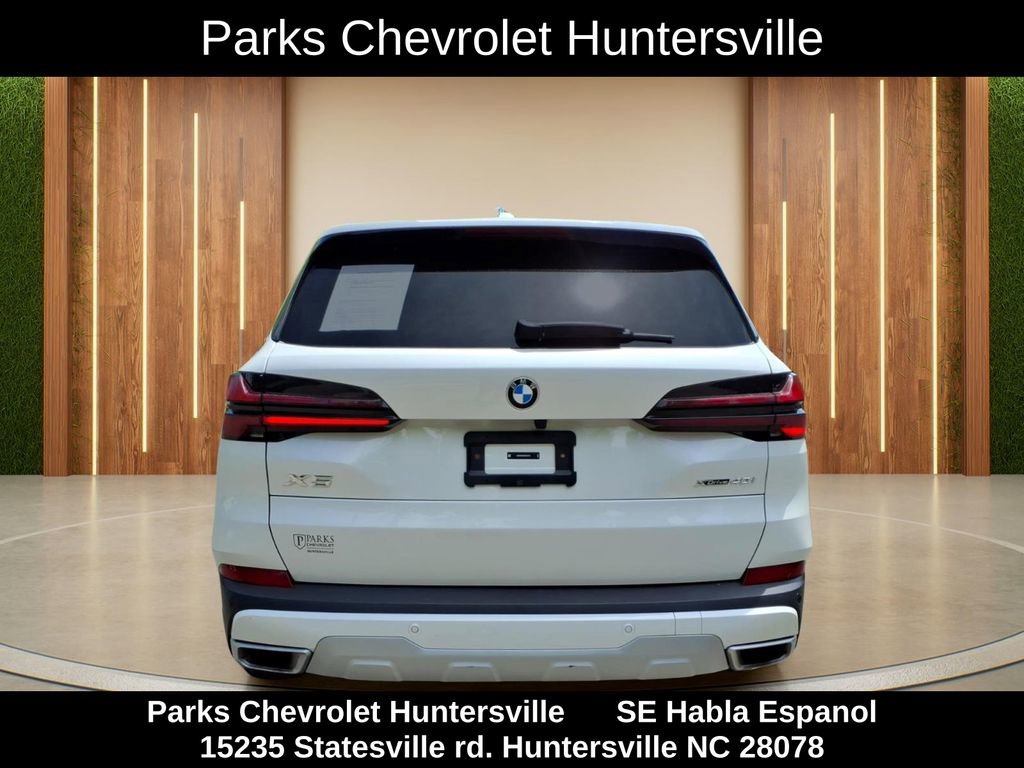 Used 2025 BMW X5 xDrive40i AWD/4WD image 30