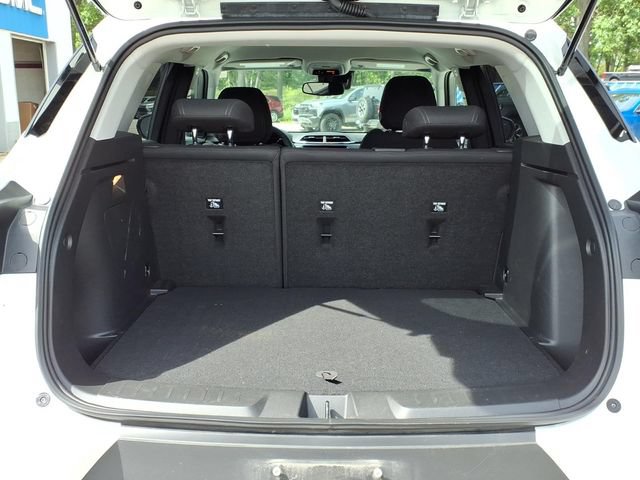 Used 2023 Chevrolet TrailBlazer LT w/ Convenience Package FWD image 13