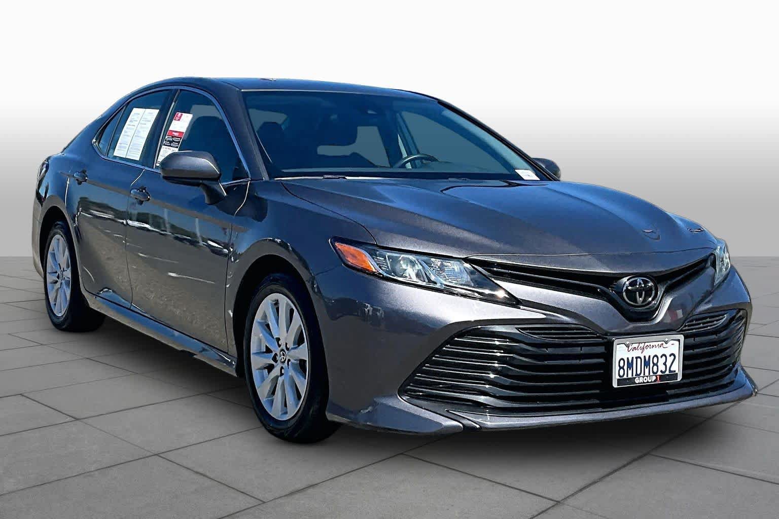 Used 2019 Toyota Camry LE FWD image 2