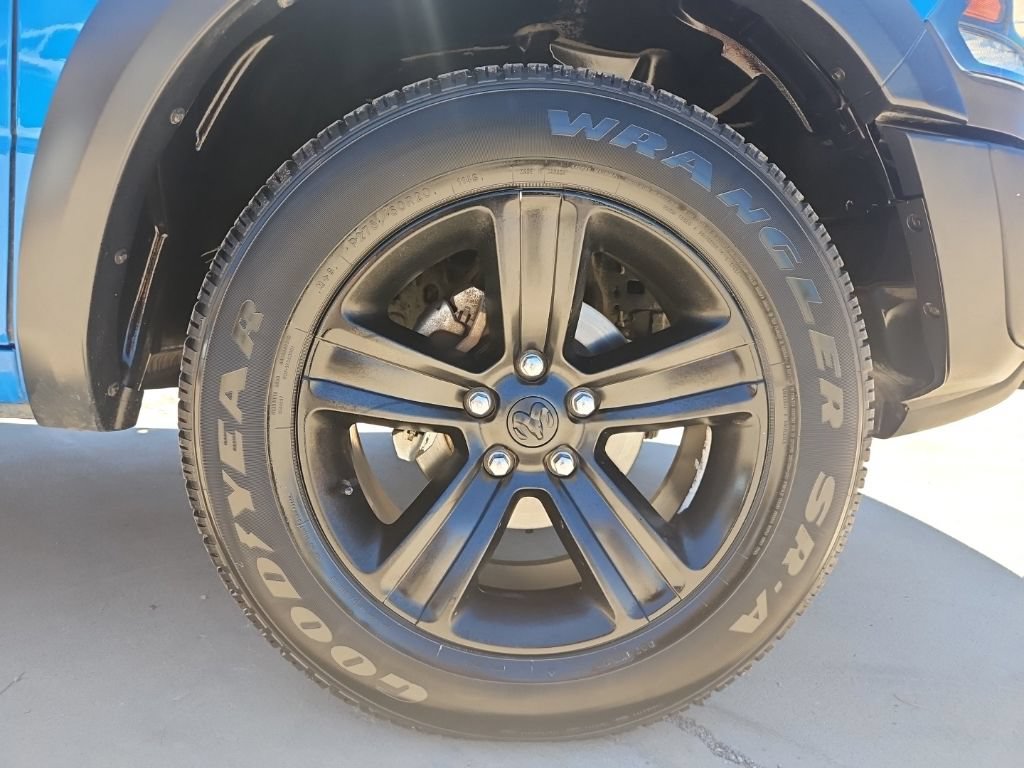 Used 2021 RAM 1500 Warlock w/ Luxury Group AWD/4WD image 10