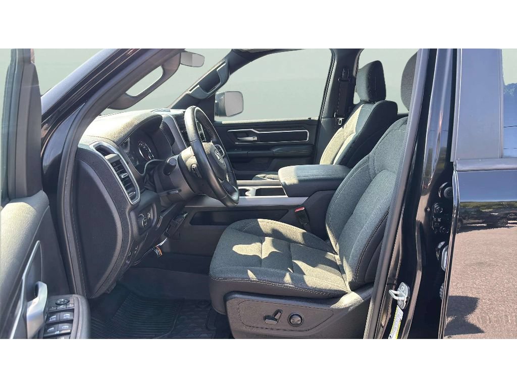Used 2023 RAM 1500 Big Horn AWD/4WD image 10