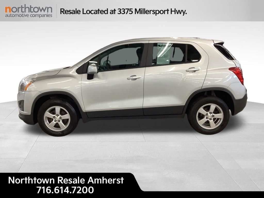 Used 2016 Chevrolet Trax LS AWD/4WD image 3