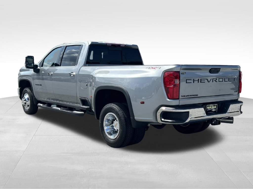 New 2026 Chevrolet Silverado 3500 LTZ w/ LTZ Plus Package AWD/4WD image 5